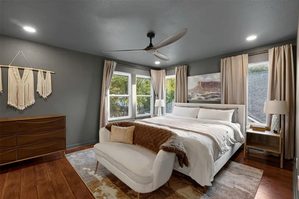 1209 Tetbury Lane Austin TX 78748