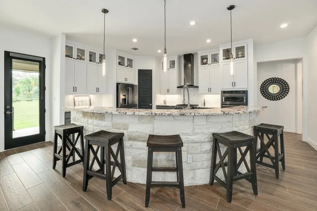 105 Graystone Lane Georgetown TX 78633