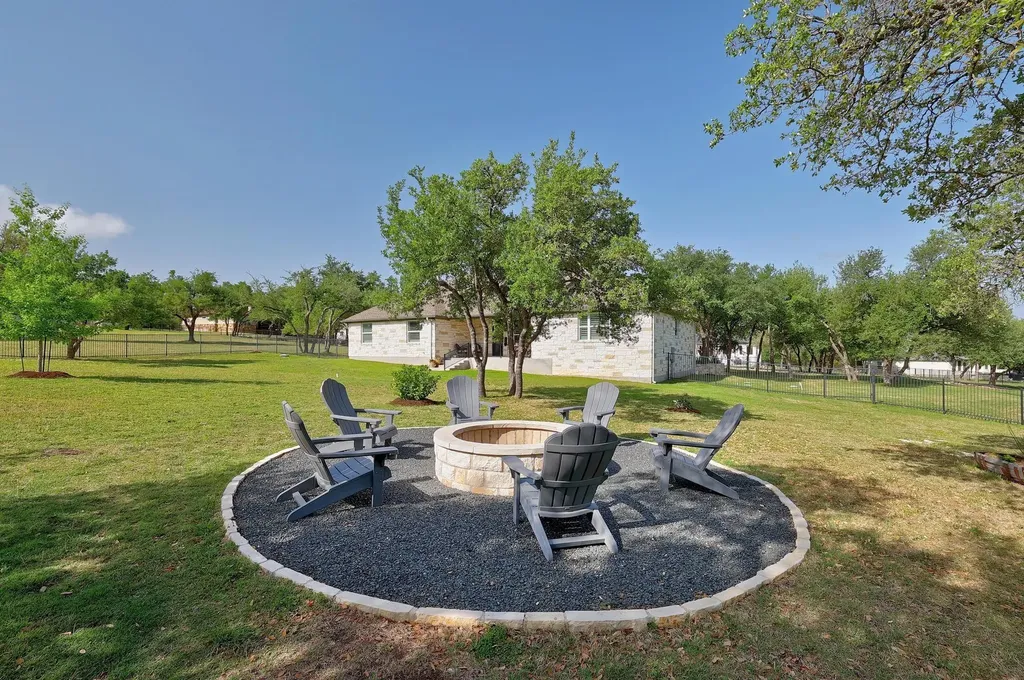 105 Graystone Lane Georgetown TX 78633