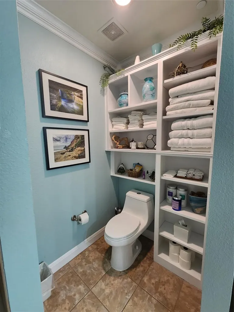 1001 The Cape Road Horseshoe Bay TX 78657