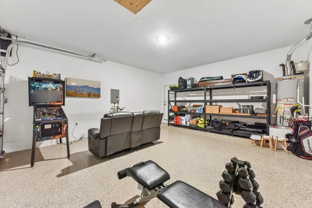 10219 Buster Drive Austin TX 78748