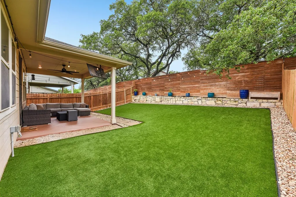 10219 Buster Drive Austin TX 78748