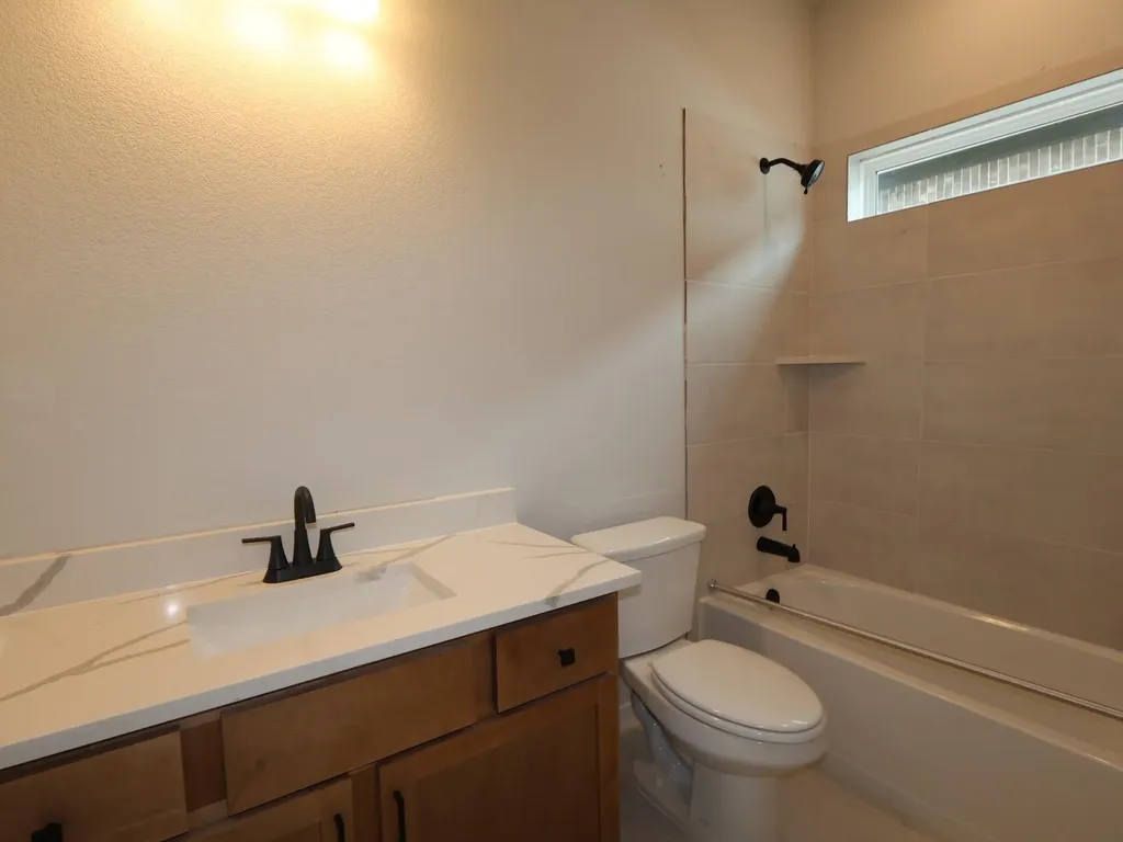 348 Big Banyan Drive Dripping Springs TX 78620