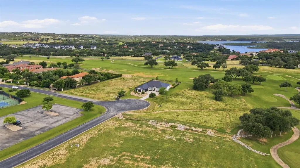 25500 Kahala Sunset Court Spicewood TX 78669