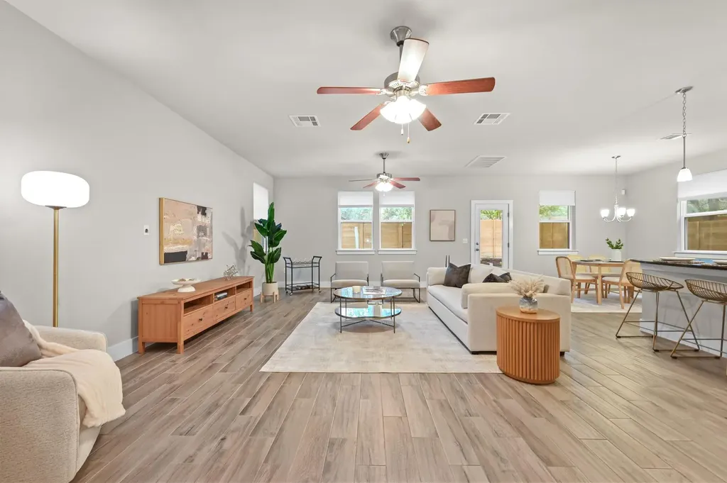 7410 Buchholz Street Austin TX 78745
