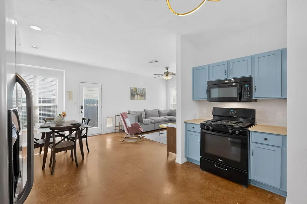 4502 Esper Lane Austin TX 78725