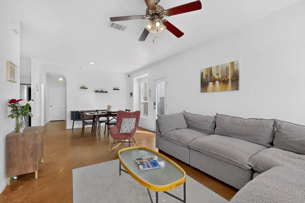 4502 Esper Lane Austin TX 78725