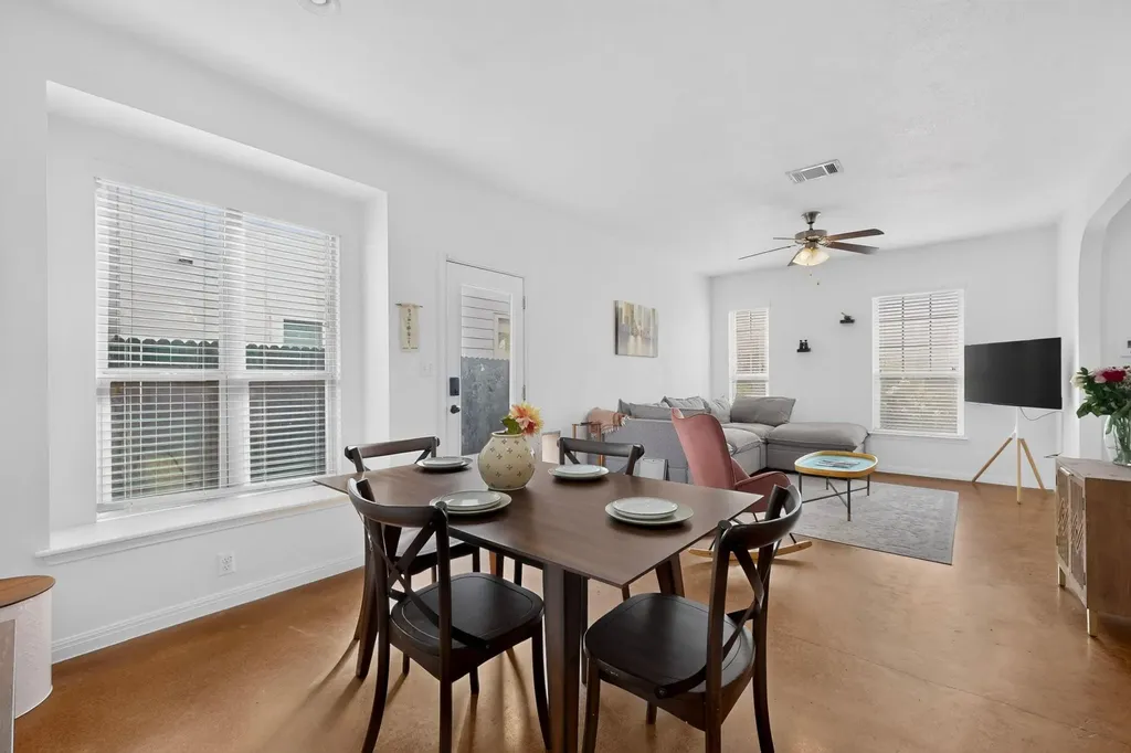 4502 Esper Lane Austin TX 78725