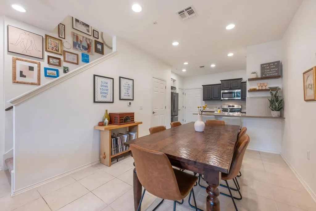 4400 Vaughan Street Austin TX 78723