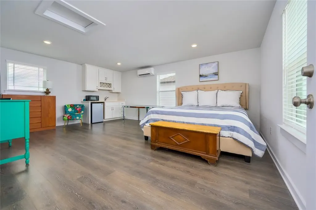 208 Garner Drive Kyle TX 78640