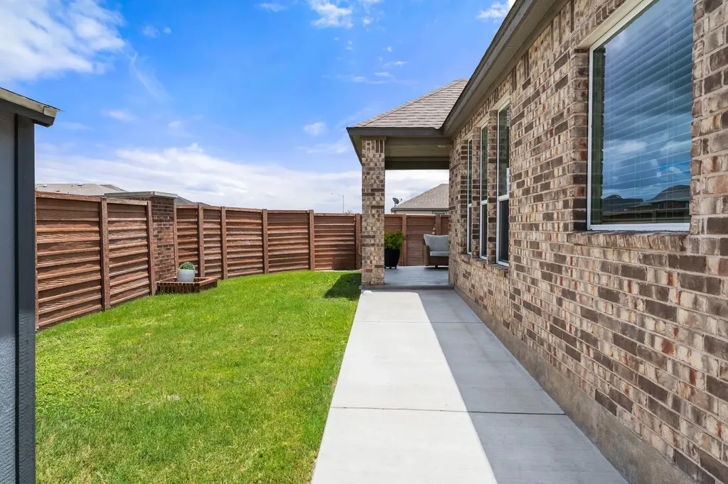 14001 James Garfield Street Manor TX 78653