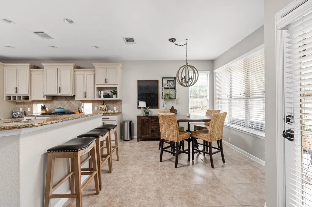 115 Desert Willow Way Austin TX 78737