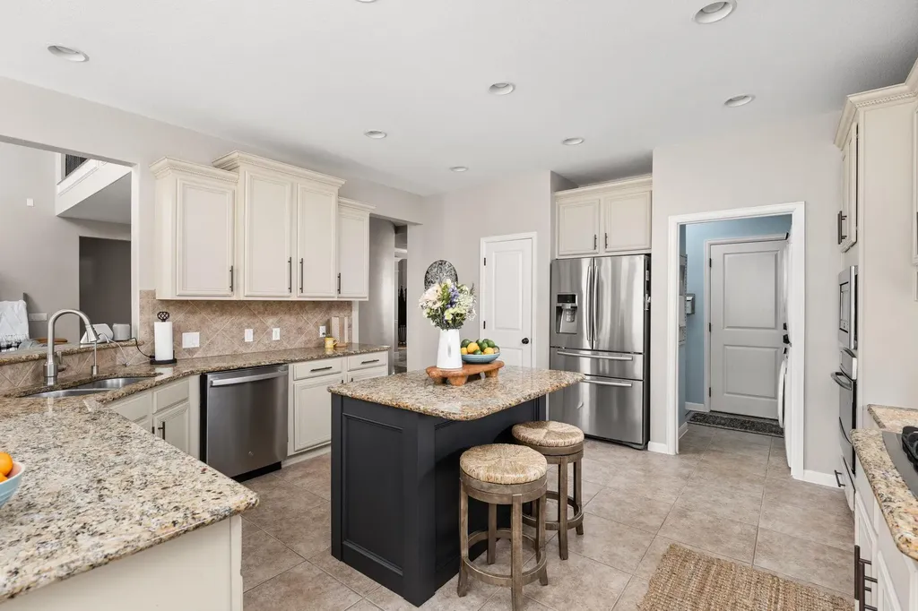 115 Desert Willow Way Austin TX 78737