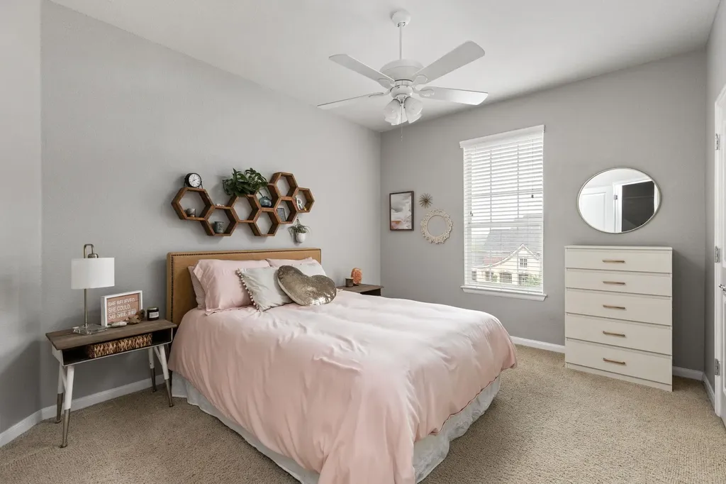 115 Desert Willow Way Austin TX 78737