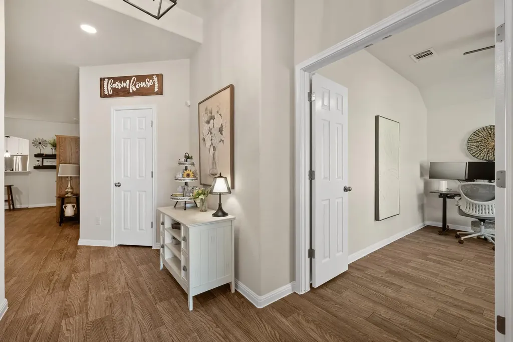 437 Rusk Bluff Avenue Leander TX 78641