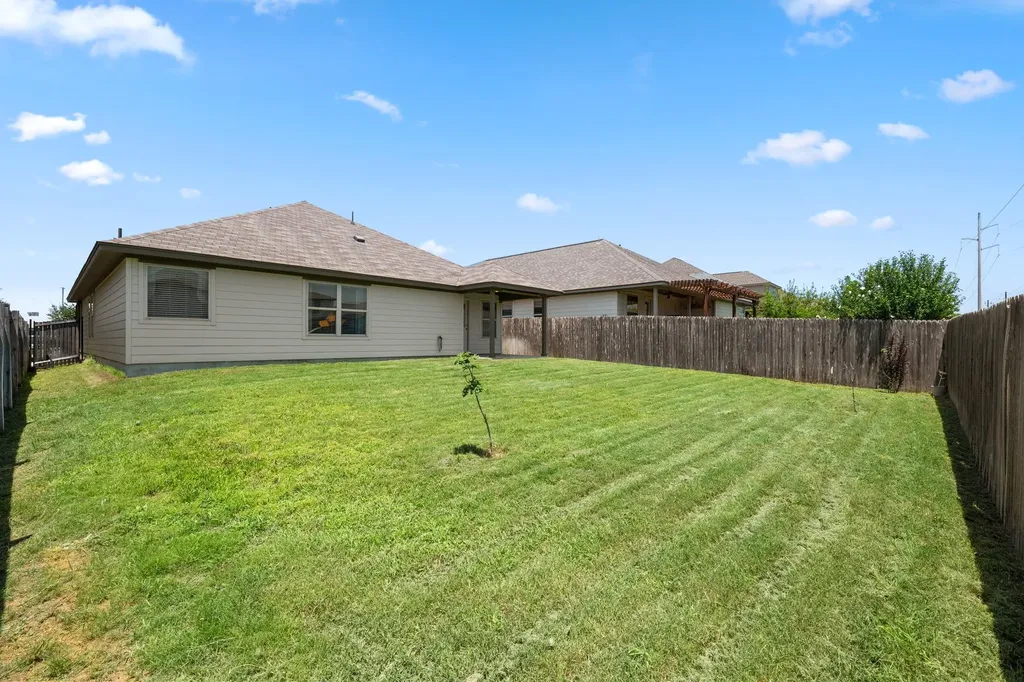 437 Rusk Bluff Avenue Leander TX 78641
