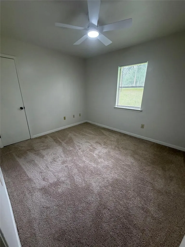 214 The Forest Road Dale TX 78616