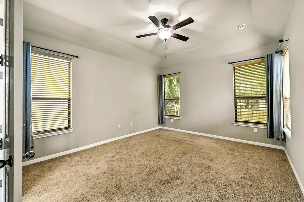 9812 Ivalenes Hope Drive Austin TX 78717