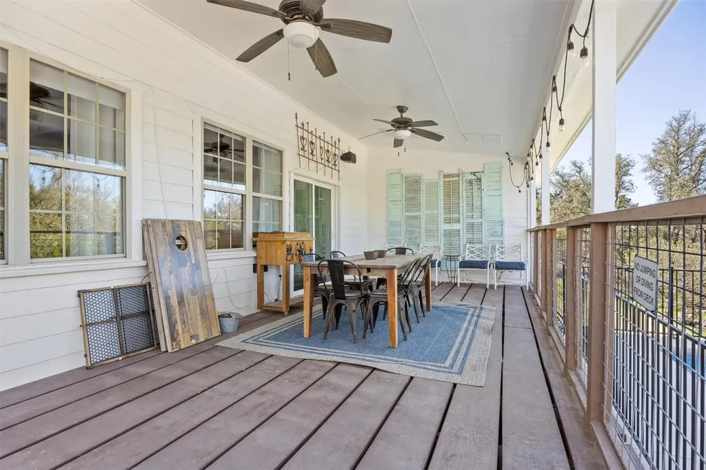 1119 Stoneyridge Drive Canyon Lake TX 78133