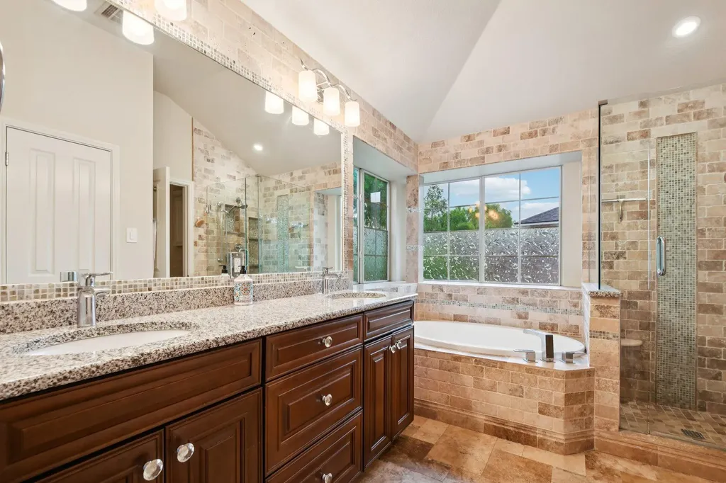 12604 Mcnelly Trail Austin TX 78732