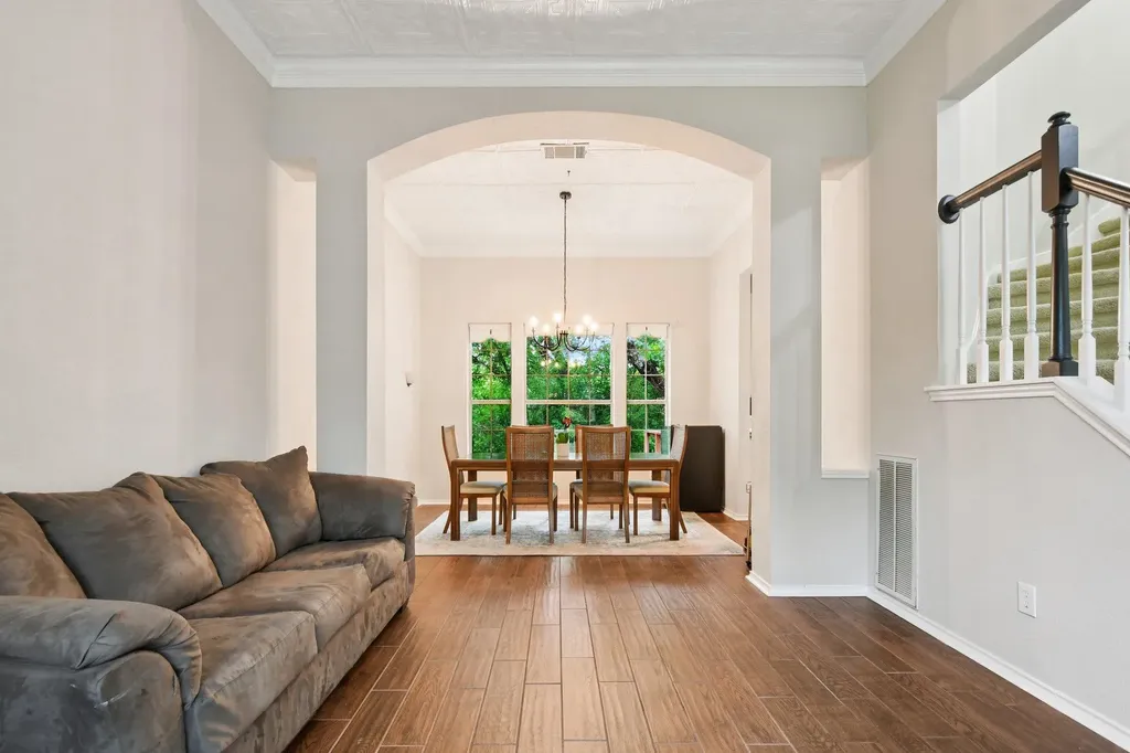 12604 Mcnelly Trail Austin TX 78732