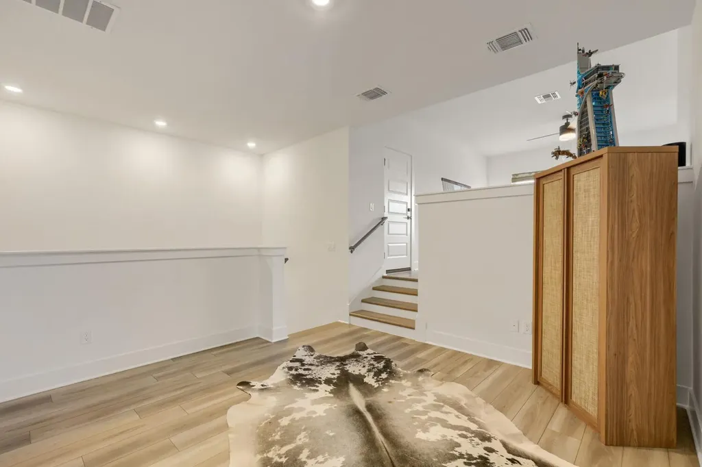 967 Iron Willow Loop Dripping Springs TX 78620