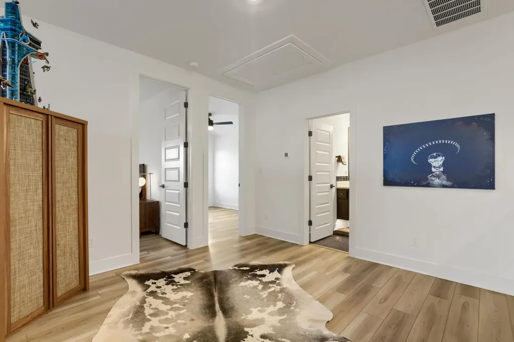 967 Iron Willow Loop Dripping Springs TX 78620