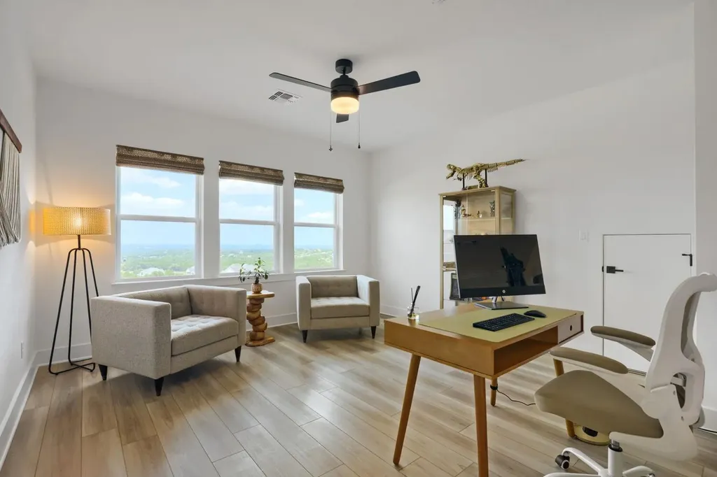 967 Iron Willow Loop Dripping Springs TX 78620