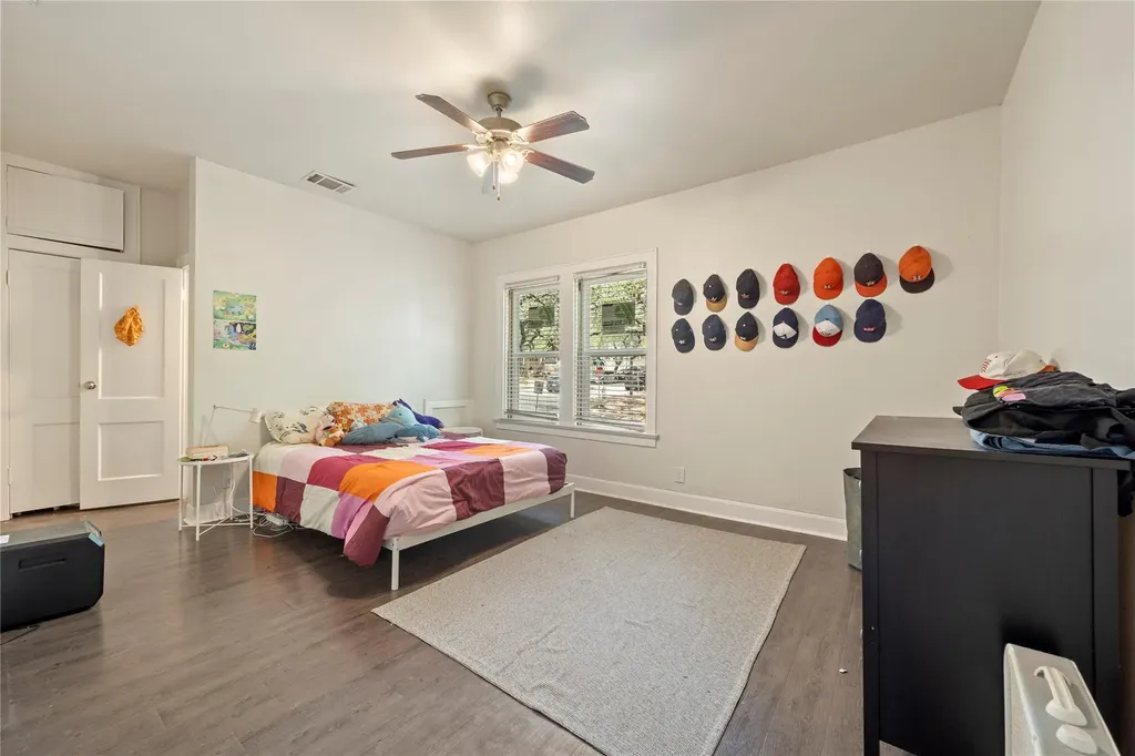 201 W 31st Street Austin TX 78705