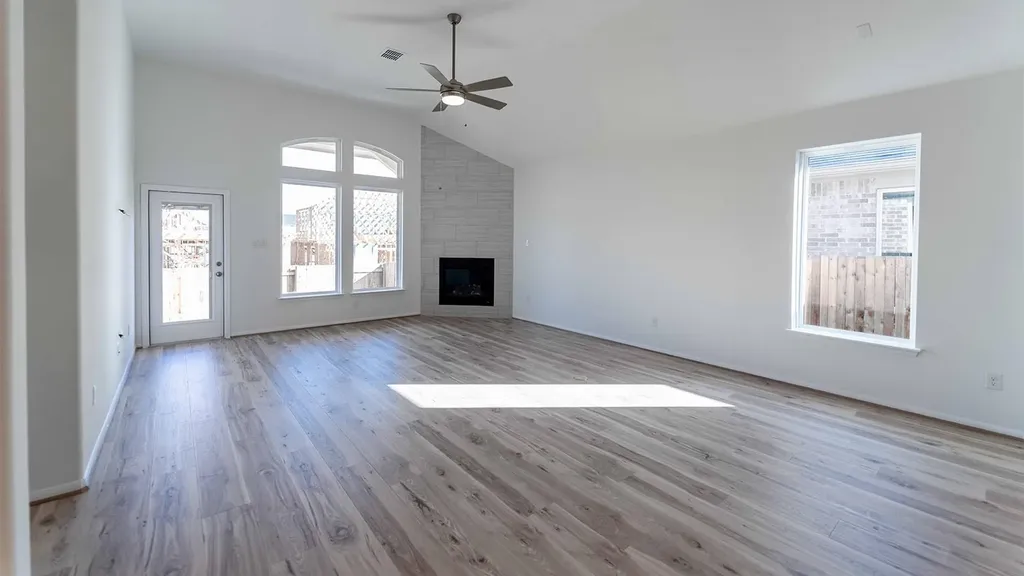 294 Rubber Tree Way Buda TX 78610