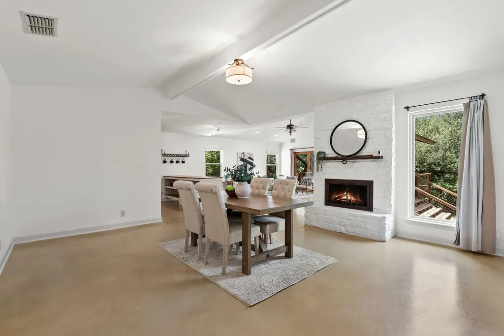 6808 Smokey Hill Road Austin TX 78736