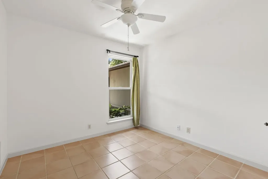 6808 Smokey Hill Road Austin TX 78736