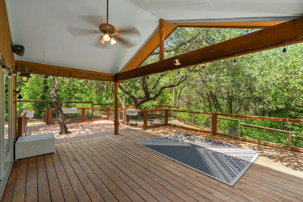 6808 Smokey Hill Road Austin TX 78736