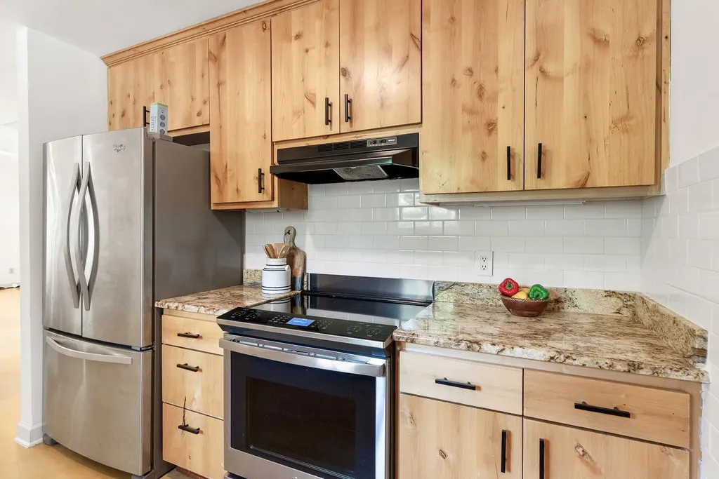 6808 Smokey Hill Road Austin TX 78736