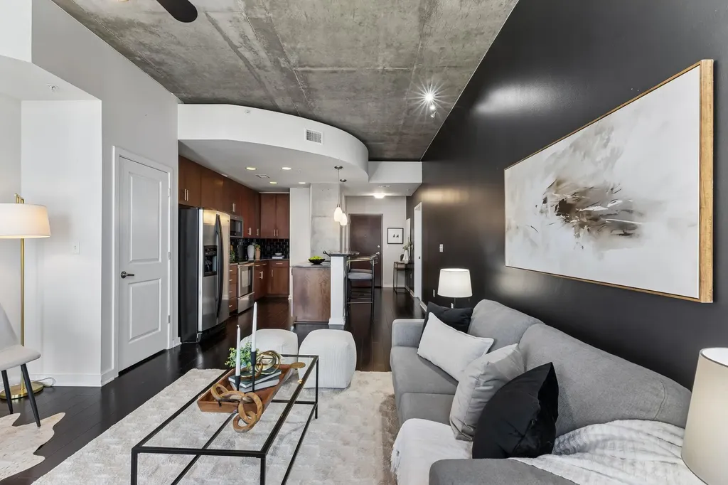 360 Nueces Street Austin TX 78701