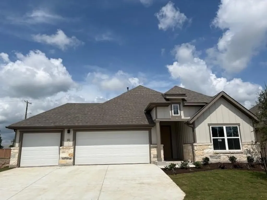 311 Greinert Drive Taylor TX 76574
