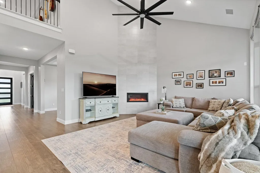 209 Northcrest Drive Liberty Hill TX 78642