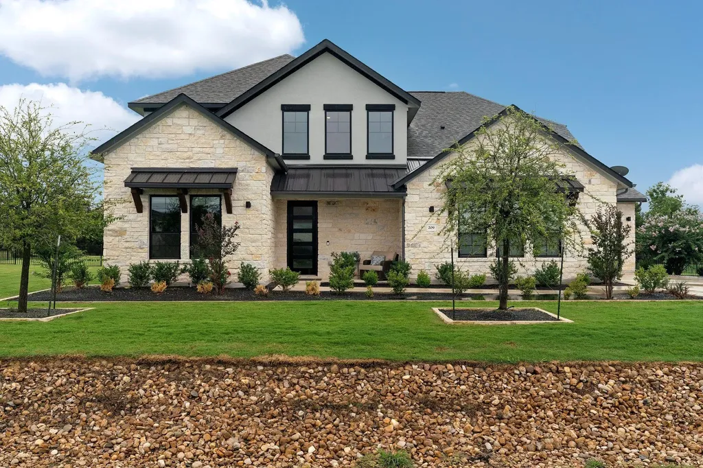 209 Northcrest Drive Liberty Hill TX 78642