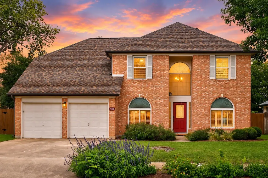 1200 Mountain View Drive Pflugerville TX 78660