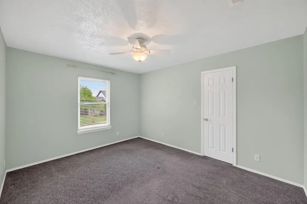 1200 Mountain View Drive Pflugerville TX 78660
