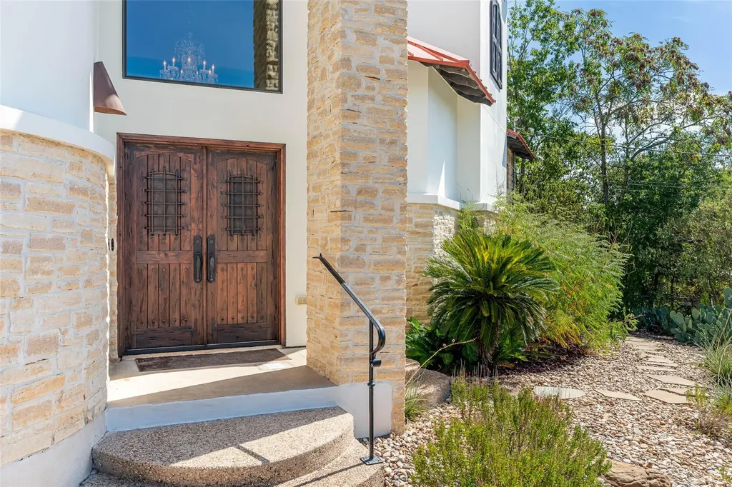 1300 Bluff Street Austin TX 78704
