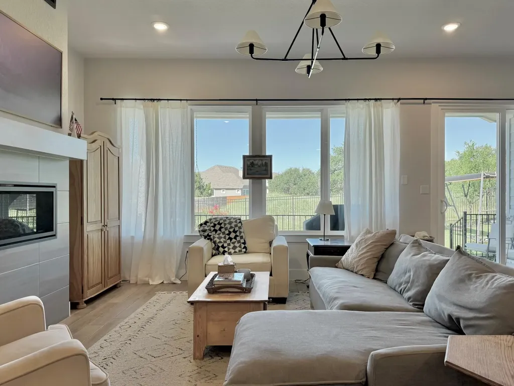 1202 Sage Thrasher Circle Dripping Springs TX 78620