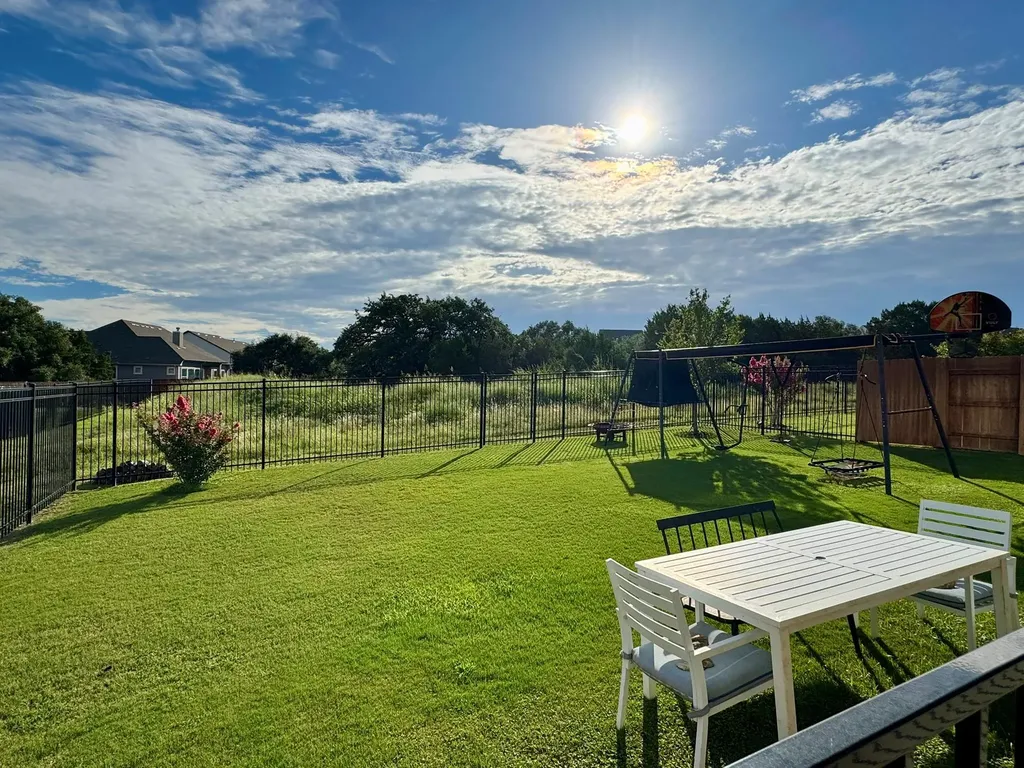1202 Sage Thrasher Circle Dripping Springs TX 78620