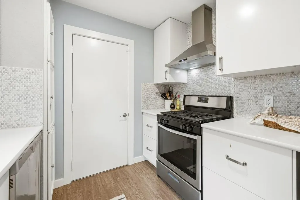 658 Mairo Street Austin TX 78748