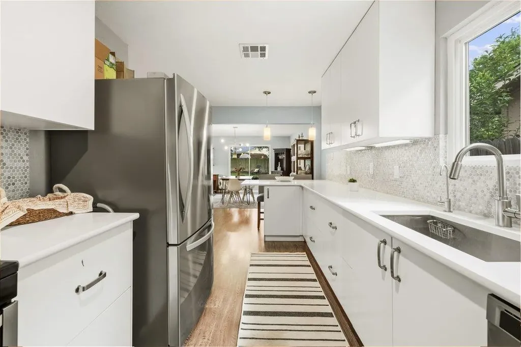 658 Mairo Street Austin TX 78748