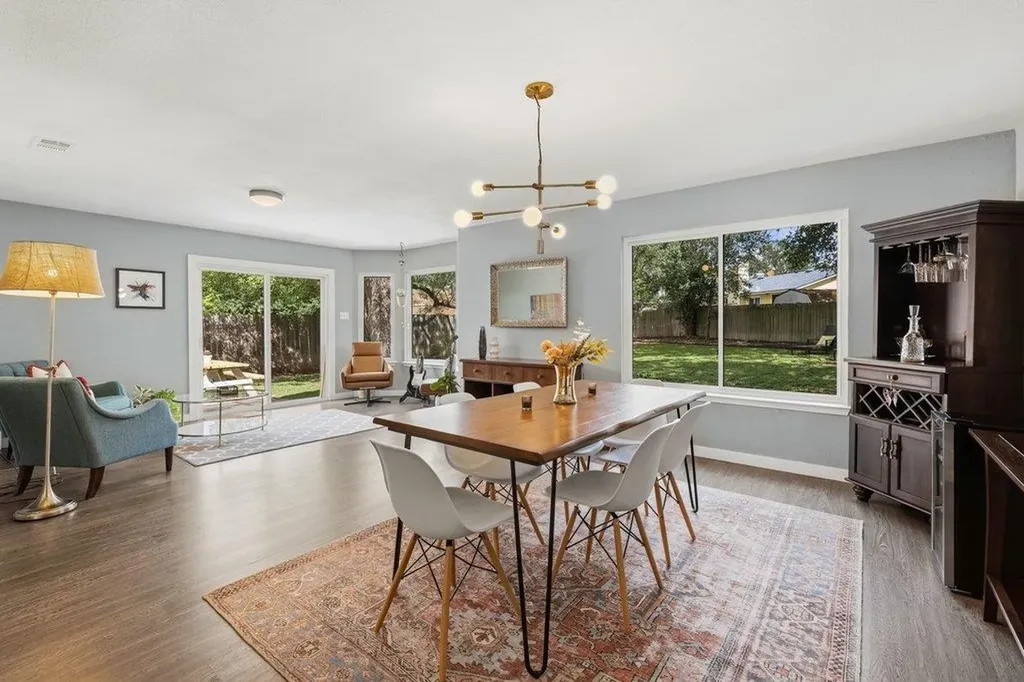 658 Mairo Street Austin TX 78748
