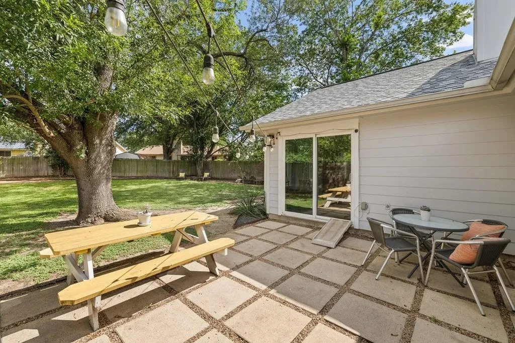 658 Mairo Street Austin TX 78748