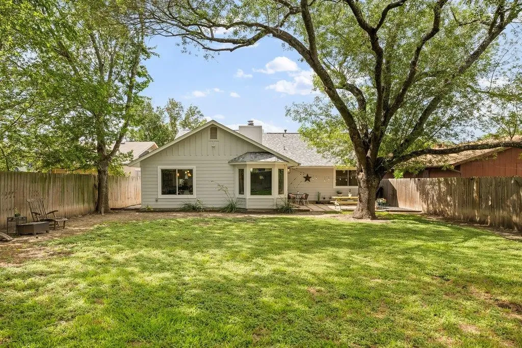 658 Mairo Street Austin TX 78748
