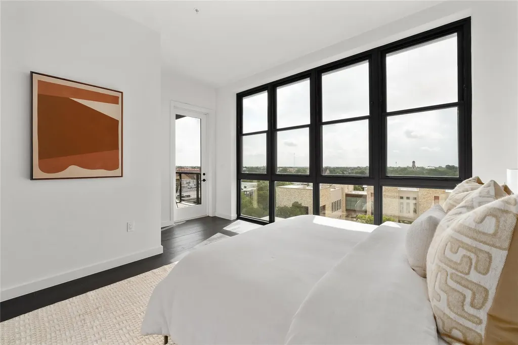 800 Embassy Drive Austin TX 78702