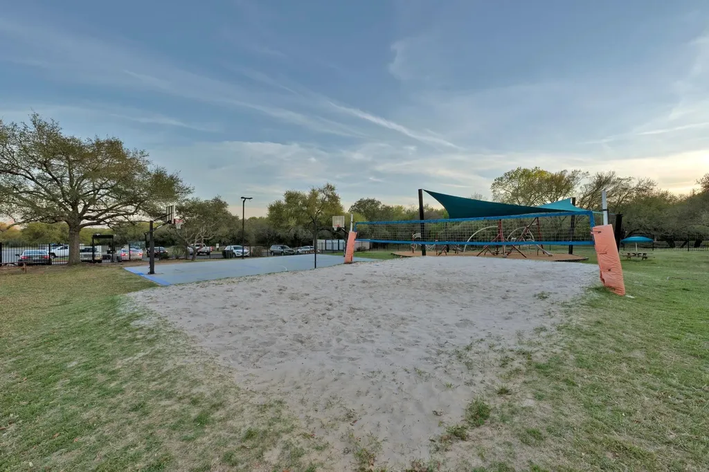 7721 Haggans Lane Austin TX 78739